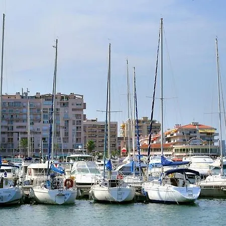 Apartman Superbe T3 Dans De Standing Avec Parking Privatif - 6lacor3 *